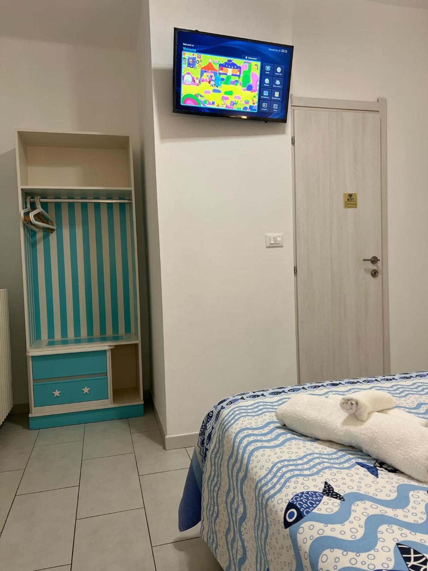 Bike Hotel Oasi Финале Лигуре Екстериор снимка