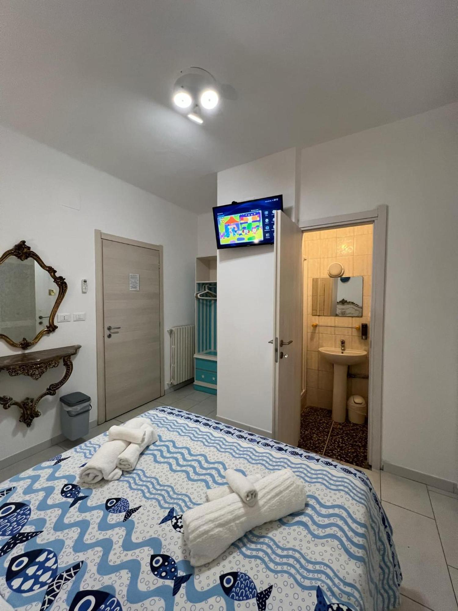 Bike Hotel Oasi Финале Лигуре Екстериор снимка
