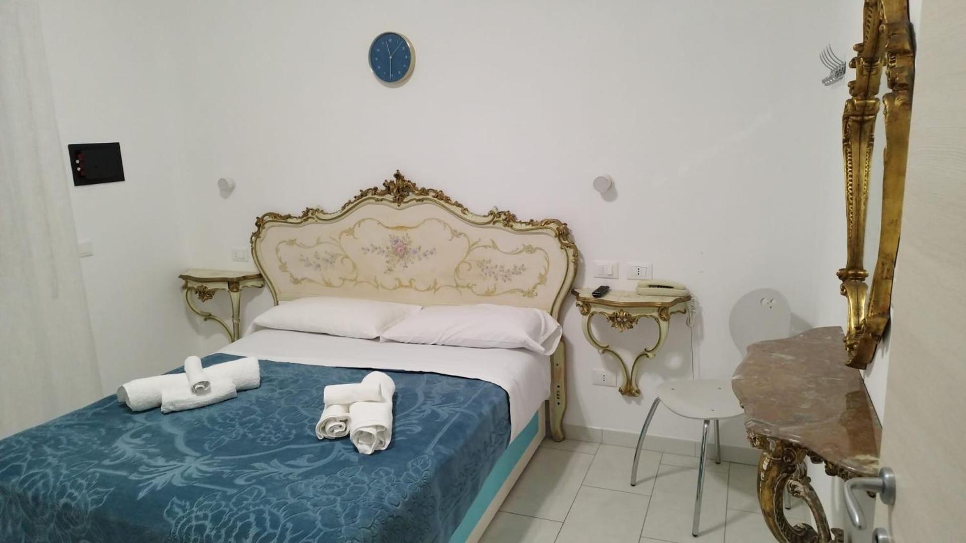 Bike Hotel Oasi Финале Лигуре Екстериор снимка